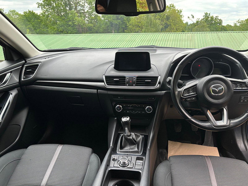 Mazda Mazda3 2.0 SKYACTIV-G Sport Nav Hatchback 5dr Petrol Manual Euro 6 (s/s) (121 ps) 5dr Manual 2026