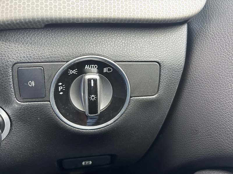 Mercedes-Benz B Class 2.1 B220 CDI Sport MPV 5dr Diesel 7G-DCT Euro 6 (s/s) (170 ps) 5dr Automatic 2026