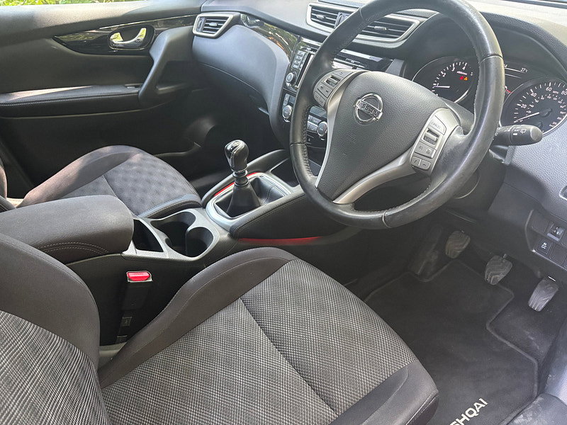 Nissan Qashqai 1.2 DIG-T N-Connecta SUV 5dr Petrol Manual 2WD Euro 6 (s/s) (115 ps) 5dr Manual 2026