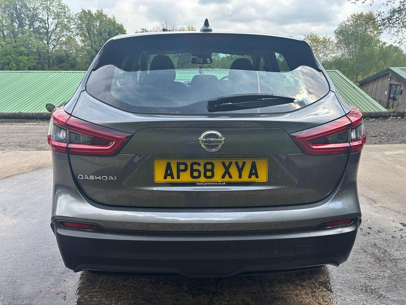Nissan Qashqai 1.3 DIG-T Acenta Premium SUV 5dr Petrol Manual Euro 6 (s/s) (140 ps) 5dr Manual 2026