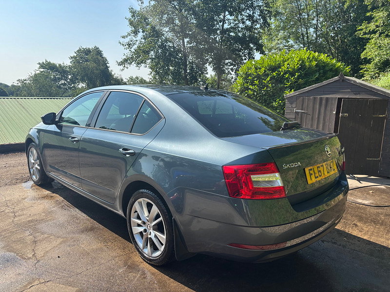 Skoda Octavia 1.5 TSI ACT SE L Hatchback 5dr Petrol Manual Euro 6 (s/s) (150 ps) 5dr Manual 2026