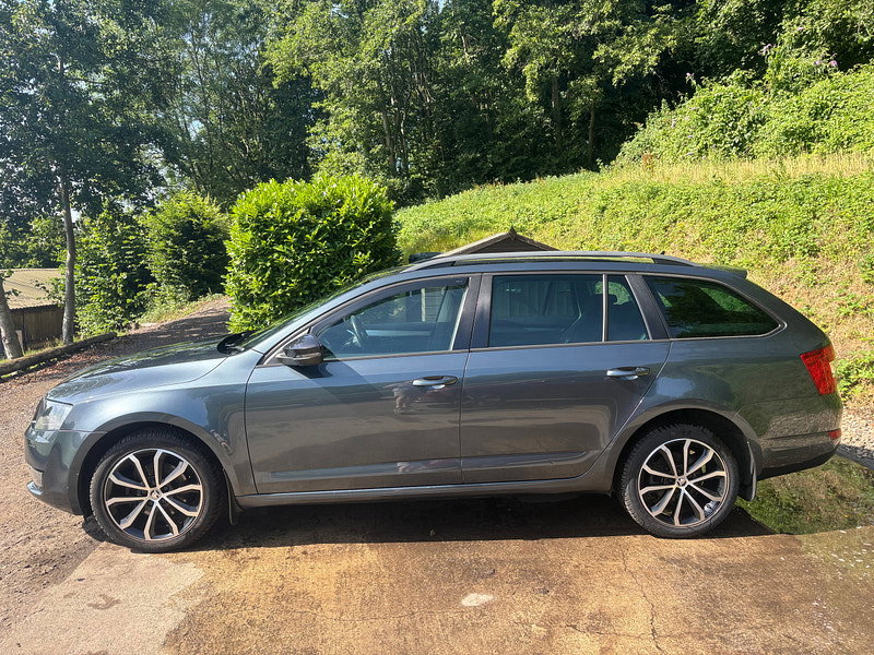 Skoda Octavia 2.0 TDI Elegance Estate 5dr Diesel Manual 4WD Euro 5 (s/s) (150 ps) 5dr Manual 2026