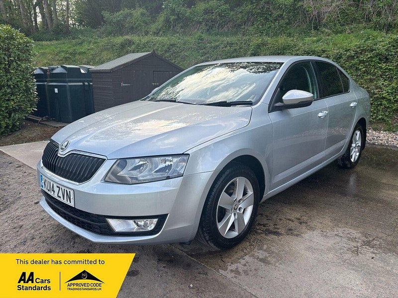 Skoda Octavia 2.0 TDI SE Hatchback 5dr Diesel DSG Euro 5 (s/s) (150 ps) 5dr Automatic 2026