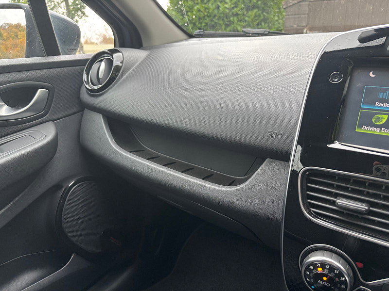 Renault Clio 1.5 dCi Dynamique S Nav Hatchback 5dr Diesel Manual Euro 6 (s/s) (110 ps) 5dr Manual 2026