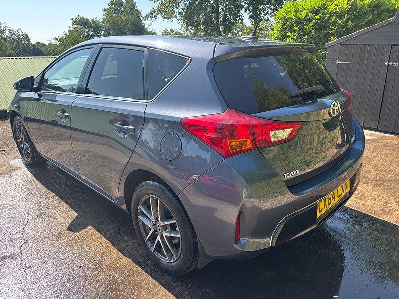 Toyota Auris 1.6 V-Matic Icon Plus Hatchback 5dr Petrol Manual Euro 5 (132 ps) 5dr Manual 2026