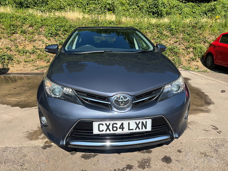 Toyota Auris 1.6 V-Matic Icon Plus Hatchback 5dr Petrol Manual Euro 5 (132 ps) 5dr Manual 2026