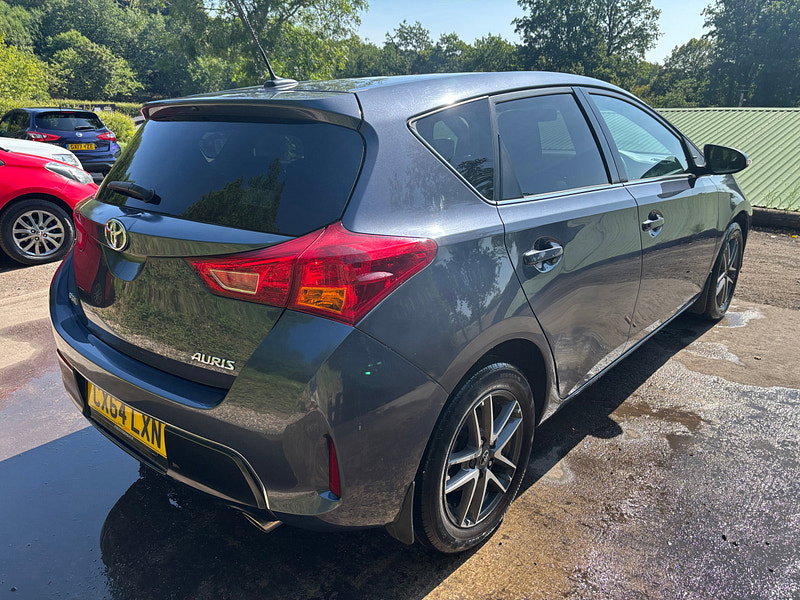 Toyota Auris 1.6 V-Matic Icon Plus Hatchback 5dr Petrol Manual Euro 5 (132 ps) 5dr Manual 2026