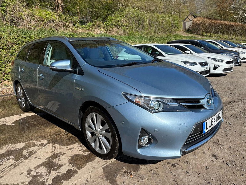 Toyota Auris 1.8 VVT-h Excel Touring Sports 5dr Petrol Hybrid CVT Euro 5 (s/s) (136 ps) 5dr Automatic 2026