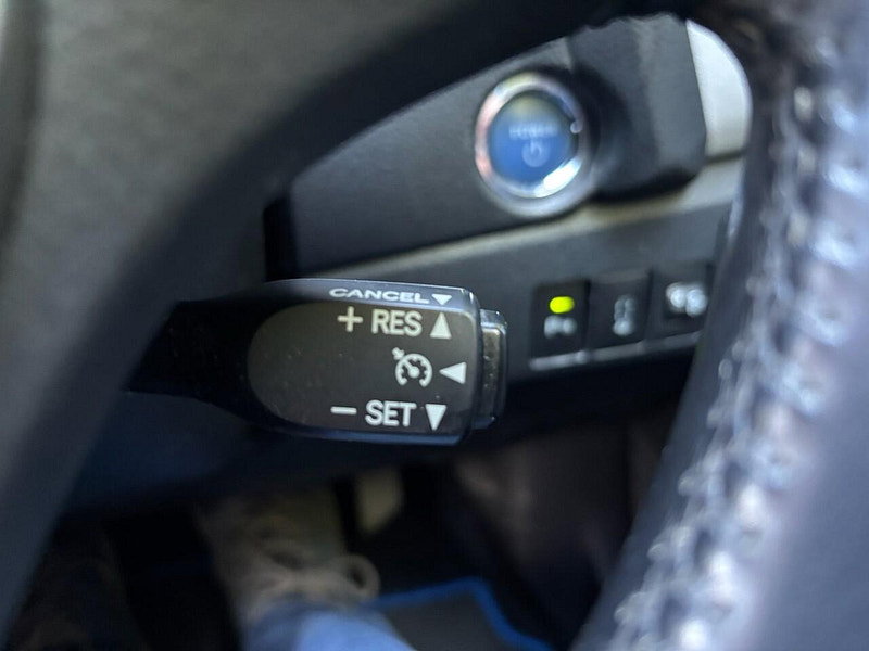 Toyota Auris 1.8 VVT-h Excel Touring Sports 5dr Petrol Hybrid CVT Euro 5 (s/s) (136 ps) 5dr Automatic 2026