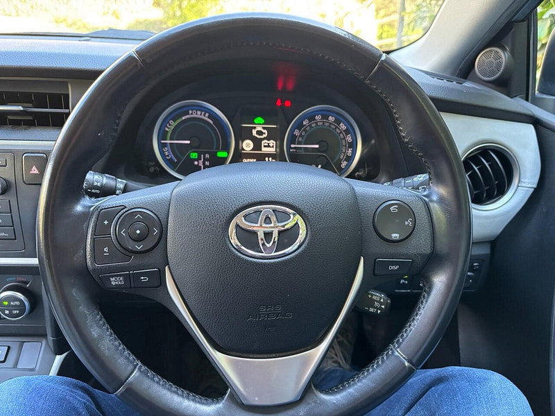 Toyota Auris 1.8 VVT-h Excel Touring Sports 5dr Petrol Hybrid CVT Euro 5 (s/s) (136 ps) 5dr Automatic 2026