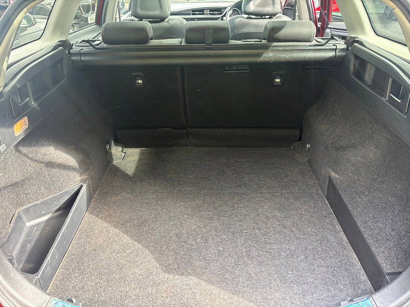 Toyota Auris 1.8 VVT-h Excel Touring Sports 5dr Petrol Hybrid CVT Euro 6 (s/s) (Safety Sense) (136 ps) 5dr Automatic 2026
