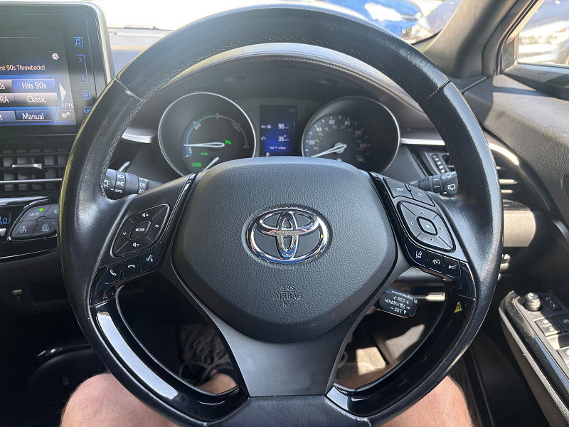 Toyota C-HR 1.8 VVT-h Excel SUV 5dr Petrol Hybrid CVT Euro 6 (s/s) (122 ps) 5dr Automatic 2026