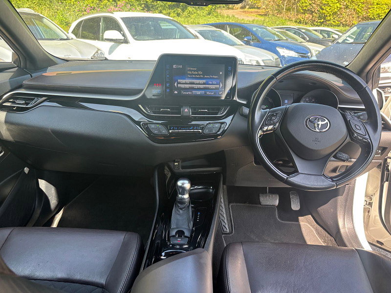 Toyota C-HR 1.8 VVT-h Excel SUV 5dr Petrol Hybrid CVT Euro 6 (s/s) (122 ps) 5dr Automatic 2026