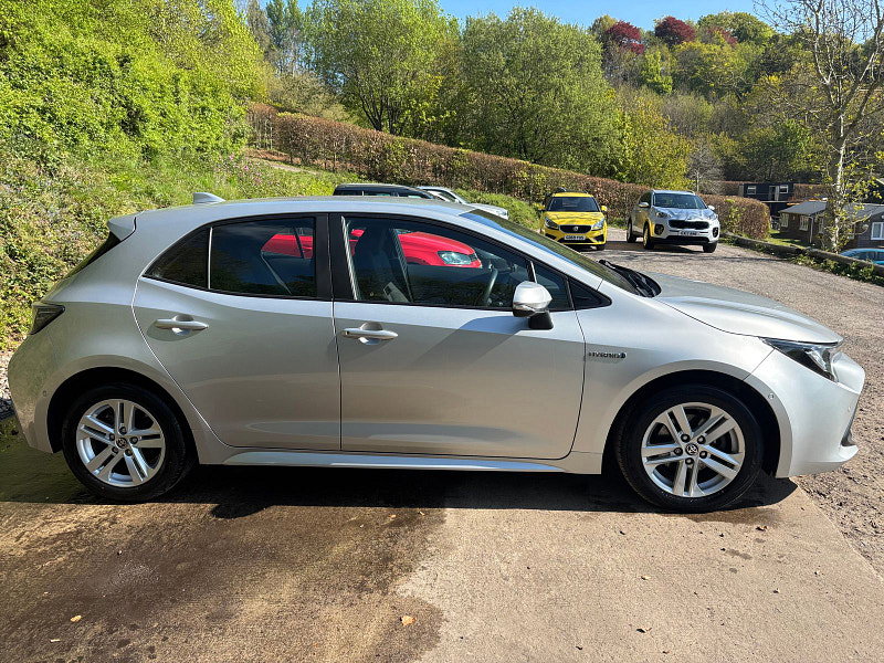 Toyota Corolla 1.8 VVT-h GPF Icon Tech Hatchback 5dr Petrol Hybrid CVT Euro 6 (s/s) (122 ps) 5dr Automatic 2026