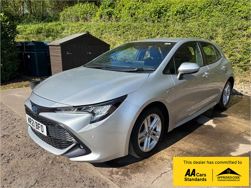 Toyota Corolla 1.8 VVT-h GPF Icon Tech Hatchback 5dr Petrol Hybrid CVT Euro 6 (s/s) (122 ps) 5dr Automatic 2026