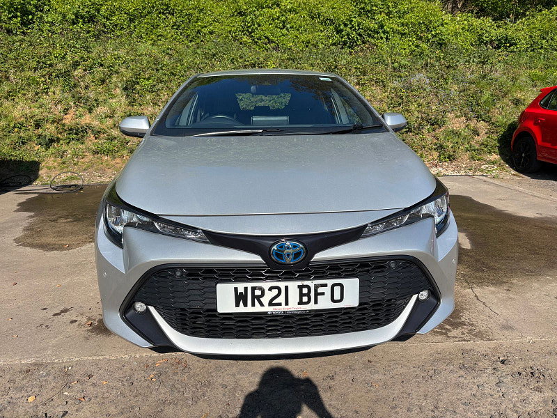Toyota Corolla 1.8 VVT-h GPF Icon Tech Hatchback 5dr Petrol Hybrid CVT Euro 6 (s/s) (122 ps) 5dr Automatic 2026