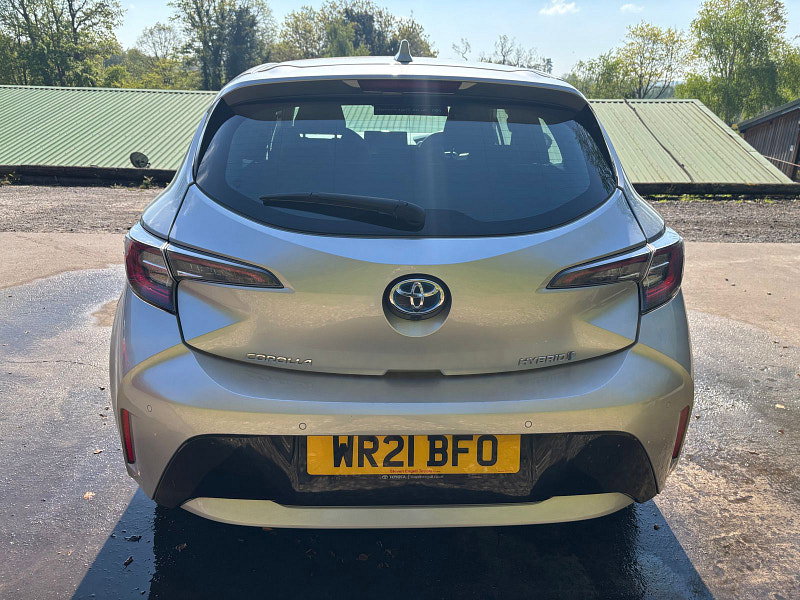 Toyota Corolla 1.8 VVT-h GPF Icon Tech Hatchback 5dr Petrol Hybrid CVT Euro 6 (s/s) (122 ps) 5dr Automatic 2026