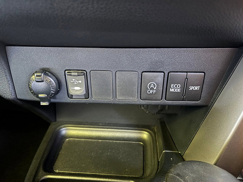 Toyota RAV4 2.0 V-Matic Icon SUV 5dr Petrol Multidrive S 4WD Euro 6 (s/s) (151 ps) 5dr Automatic 2026