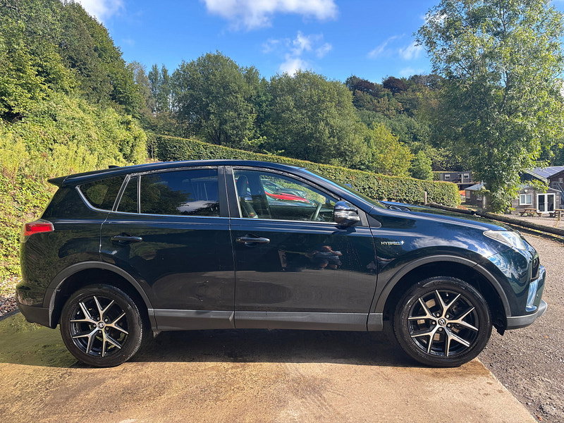 Toyota RAV4 2.5 VVT-h Design SUV 5dr Petrol Hybrid CVT Euro 6 (s/s) (197 ps) 5dr Automatic 2026