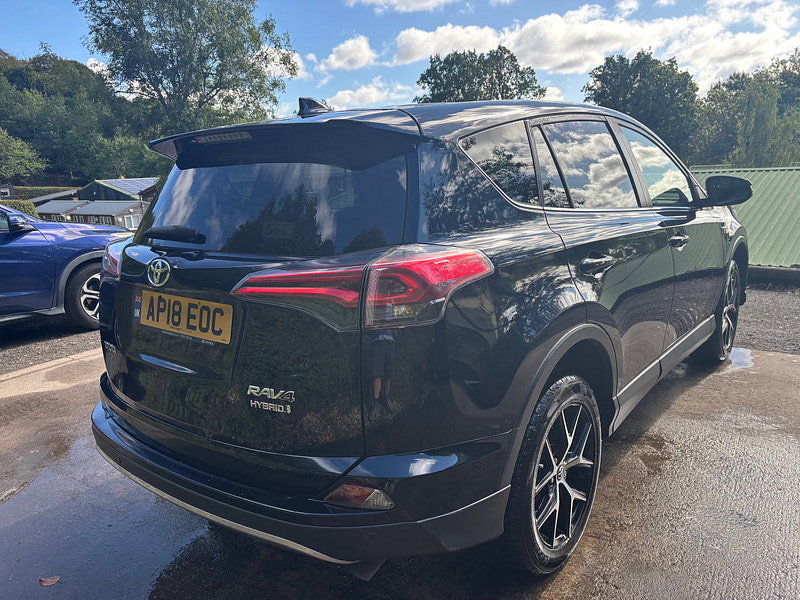 Toyota RAV4 2.5 VVT-h Design SUV 5dr Petrol Hybrid CVT Euro 6 (s/s) (197 ps) 5dr Automatic 2026