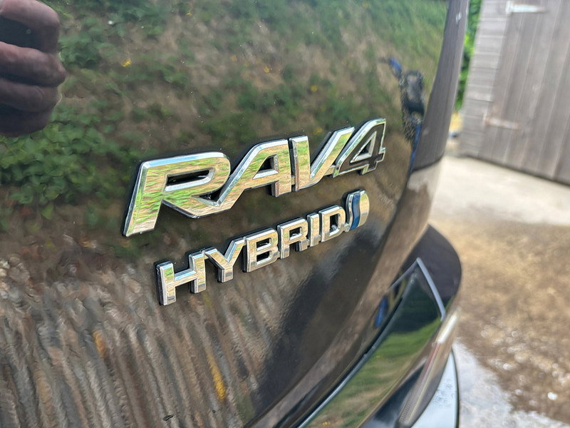 Toyota RAV4 2.5 VVT-h Excel SUV 5dr Petrol Hybrid CVT Euro 6 (s/s) (197 ps) 5dr Automatic 2026