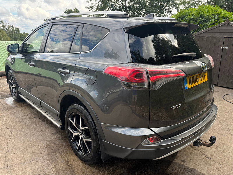 Toyota RAV4 2.5 VVT-h Icon SUV 5dr Petrol Hybrid CVT 4WD Euro 6 (s/s) (197 ps) 5dr Automatic 2026