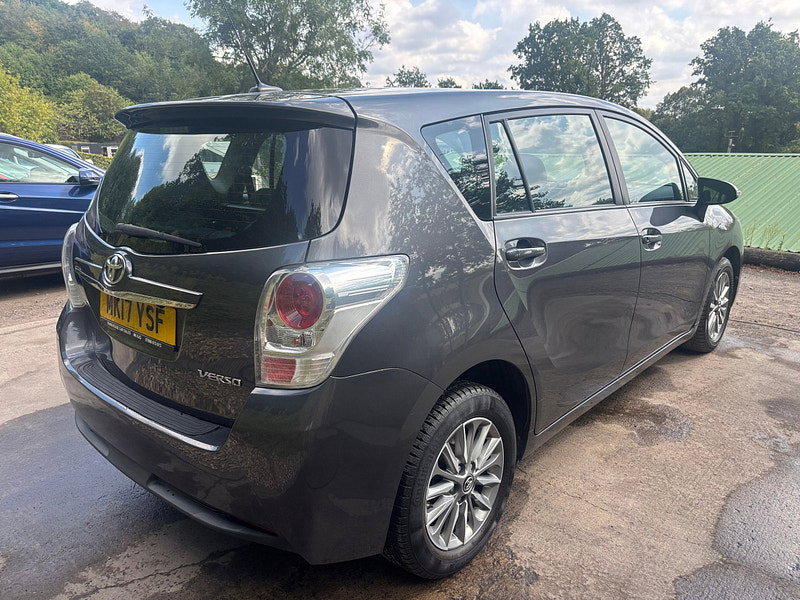 Toyota Verso 1.8 V-Matic Icon MPV 5dr Petrol Multidrive S Euro 6 (7 Seat) (147 ps) 5dr Automatic 2026
