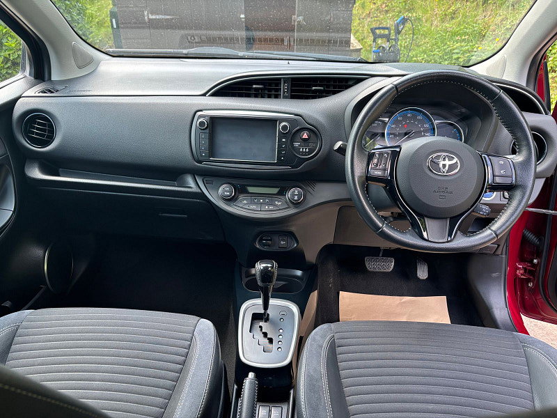 Toyota Yaris 1.5 VVT-h Excel Hatchback 5dr Petrol Hybrid E-CVT Euro 6 (s/s) (15in Alloy) (100 ps) 5dr Automatic 2026