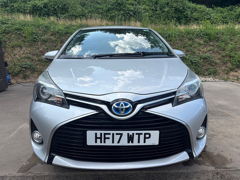 Toyota Yaris 1.5 VVT-h Icon Hatchback 5dr Petrol Hybrid E-CVT Euro 6 (101 ps) 5dr Automatic 2026