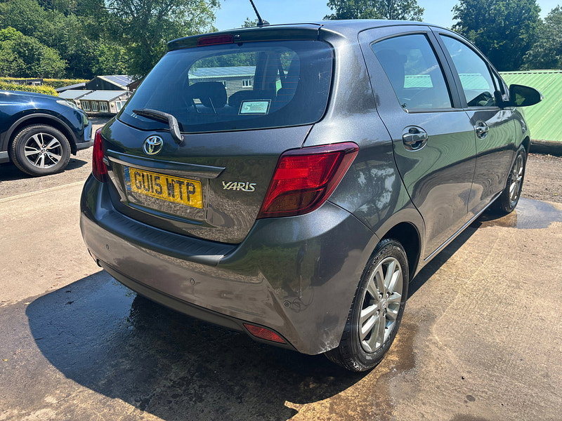 Toyota Yaris 1.33 Dual VVT-i Icon Hatchback 5dr Petrol Manual Euro 5 Euro 5 (99 ps) 5dr Manual 2026