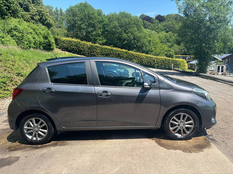 Toyota Yaris 1.33 Dual VVT-i Icon Hatchback 5dr Petrol Manual Euro 5 Euro 5 (99 ps) 5dr Manual 2026