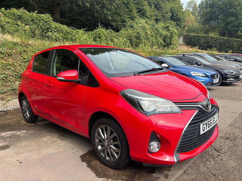 Toyota Yaris 1.33 Dual VVT-i Icon Hatchback 5dr Petrol Manual Euro 6 (99 ps) 5dr Manual 2026