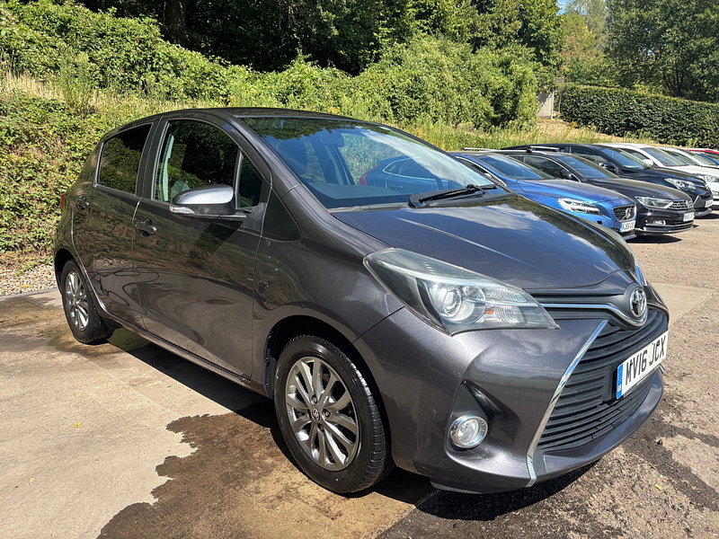 Toyota Yaris 1.33 Dual VVT-i Icon Hatchback 5dr Petrol Manual Euro 6 (99 ps) 5dr Manual 2026