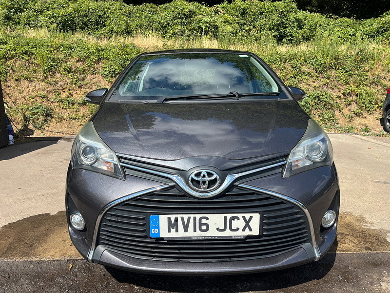 Toyota Yaris 1.33 Dual VVT-i Icon Hatchback 5dr Petrol Manual Euro 6 (99 ps) 5dr Manual 2026
