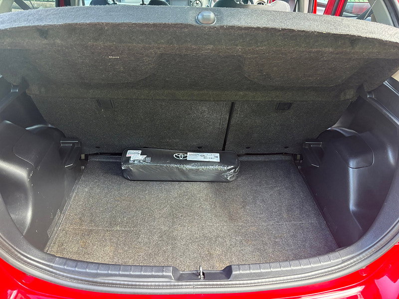 Toyota Yaris 1.33 Dual VVT-i Icon Hatchback 5dr Petrol Multidrive S Euro 6 (99 ps) 5dr Automatic 2026