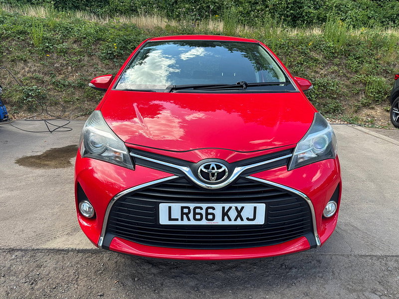 Toyota Yaris 1.33 Dual VVT-i Icon Hatchback 5dr Petrol Multidrive S Euro 6 (99 ps) 5dr Automatic 2026