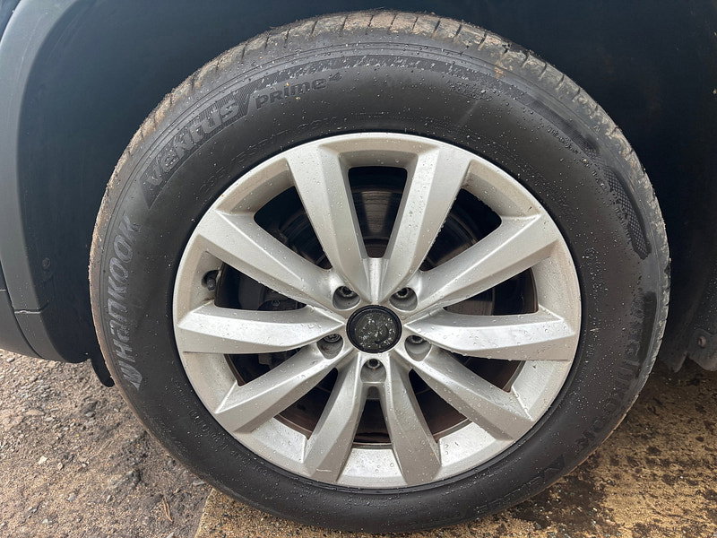 Volkswagen Tiguan 2.0 TDI BlueMotion Tech Match SUV 5dr Diesel Manual 2WD Euro 5 (s/s) (140 ps) 5dr Manual 2026