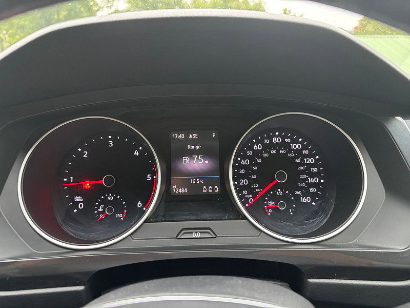 Volkswagen Tiguan 2.0 TDI BlueMotion Tech SE Navigation SUV 5dr Diesel DSG 4Motion Euro 6 (s/s) (150 ps) 5dr Automatic 2026