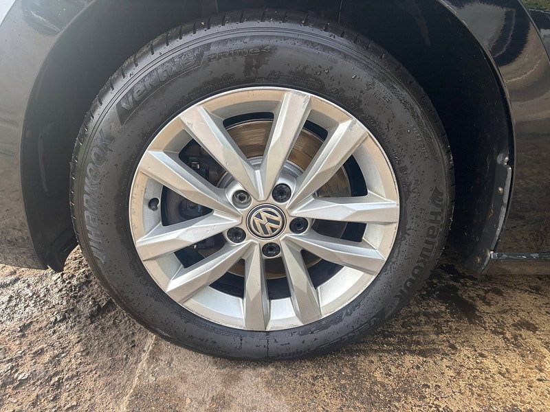 Volkswagen Touran 2.0 TDI BlueMotion Tech SE MPV 5dr Diesel Manual Euro 6 (s/s) (150 ps) 5dr Manual 2026