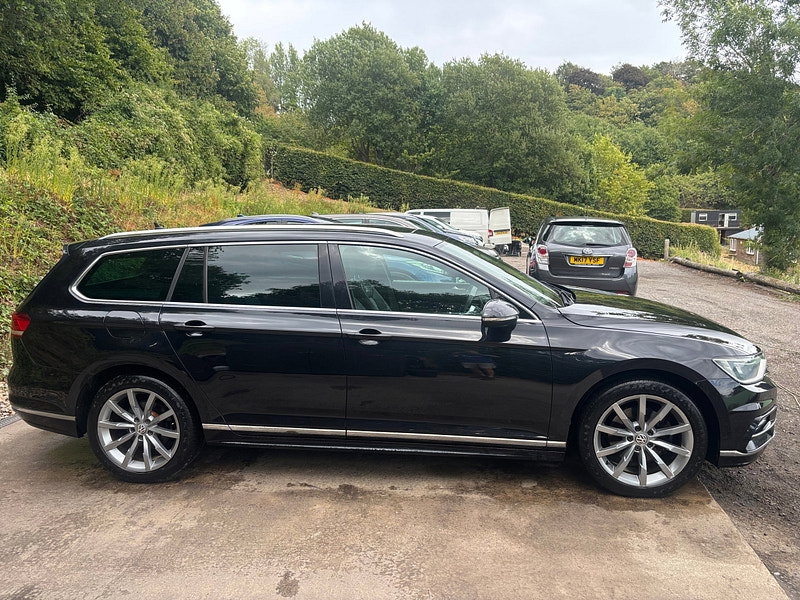 Volkswagen Passat 2.0 TDI BlueMotion Tech R-Line Estate 5dr Diesel Manual Euro 6 (s/s) (150 ps) 5dr Manual 2026