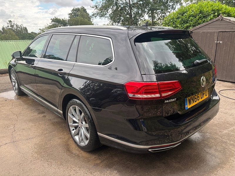 Volkswagen Passat 2.0 TDI BlueMotion Tech R-Line Estate 5dr Diesel Manual Euro 6 (s/s) (150 ps) 5dr Manual 2026