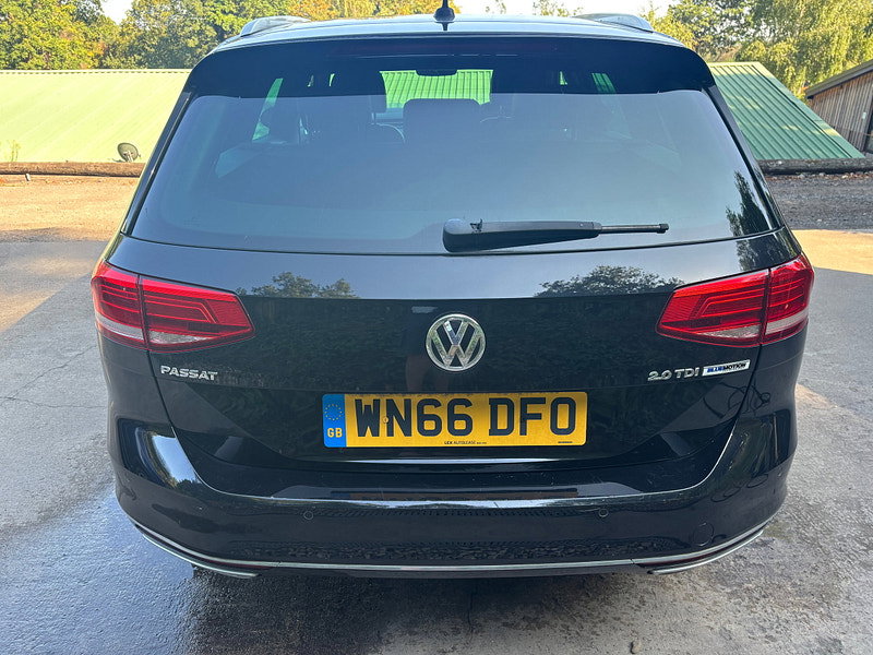 Volkswagen Passat 2.0 TDI BlueMotion Tech R-Line Estate 5dr Diesel Manual Euro 6 (s/s) (150 ps) 5dr Manual 2026