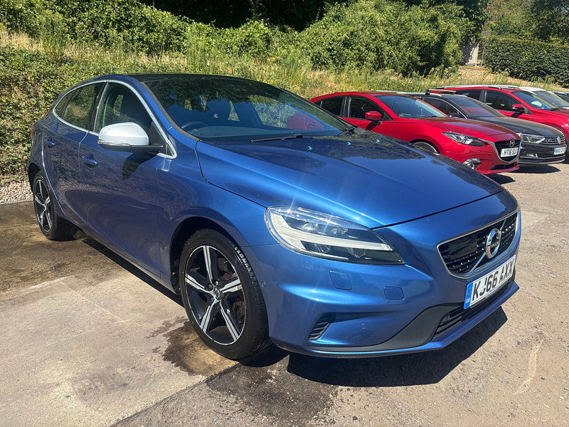 Volvo V40 2.0 D4 R-Design Hatchback 5dr Diesel Manual Euro 6 (s/s) (190 ps) 5dr Manual 2026
