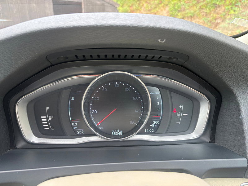 Volvo V60 2.0 D4 SE Lux Nav Estate 5dr Diesel Manual Euro 6 (s/s) (181 ps) 5dr Manual 2026