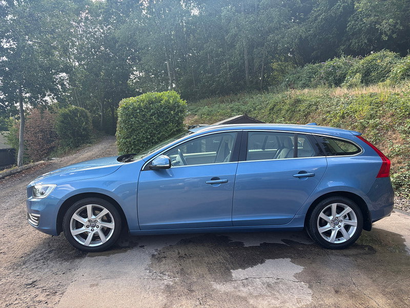 Volvo V60 2.0 D4 SE Lux Nav Estate 5dr Diesel Manual Euro 6 (s/s) (181 ps) 5dr Manual 2026
