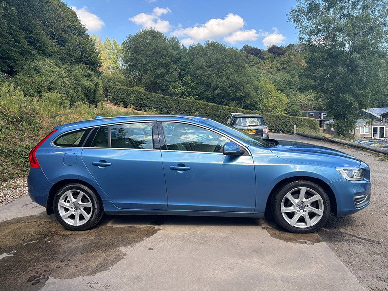 Volvo V60 2.0 D4 SE Lux Nav Estate 5dr Diesel Manual Euro 6 (s/s) (181 ps) 5dr Manual 2026