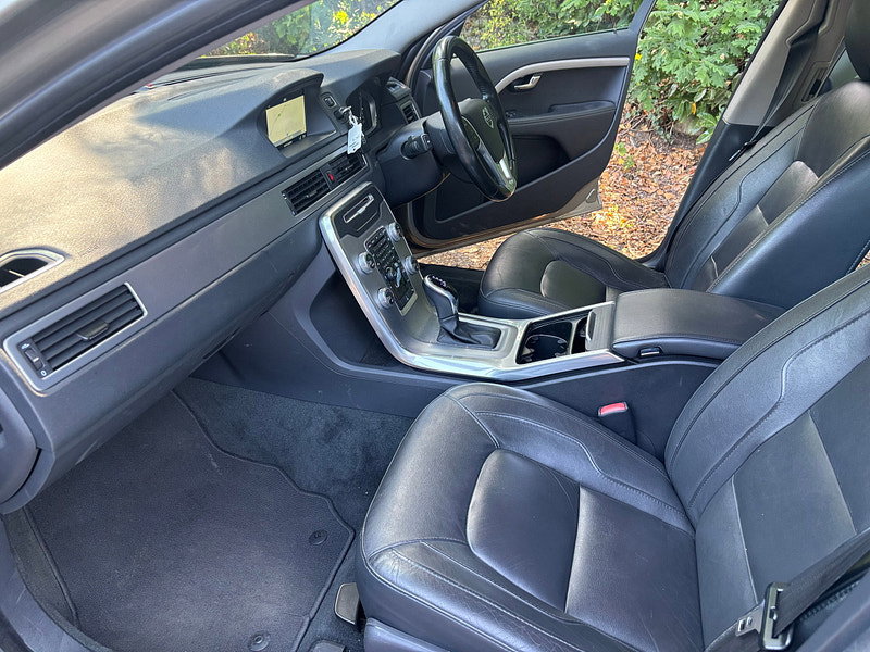 Volvo V70 2.0 D4 SE Lux Estate 5dr Diesel Auto Euro 6 (s/s) (181 ps) 5dr Automatic 2026