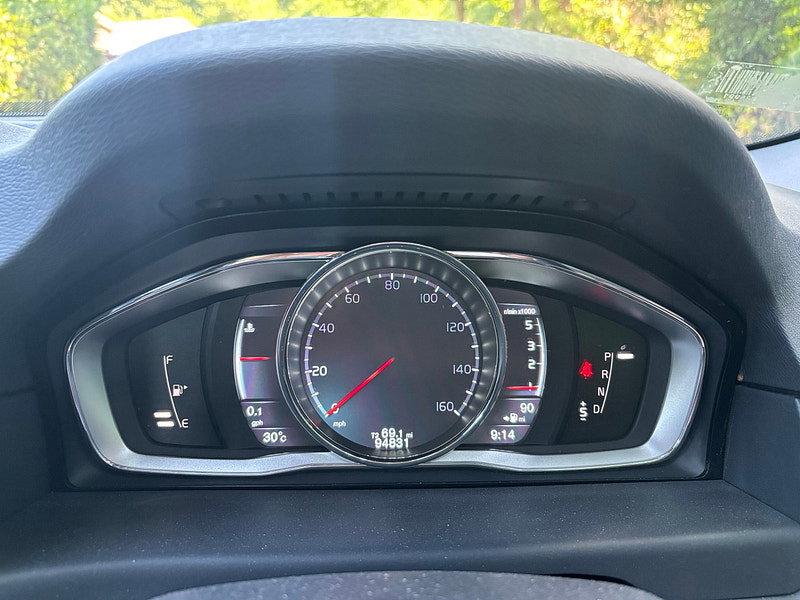 Volvo V70 2.0 D4 SE Lux Estate 5dr Diesel Auto Euro 6 (s/s) (181 ps) 5dr Automatic 2026