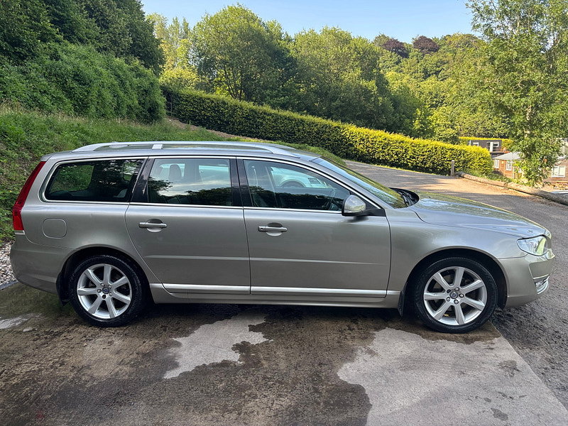 Volvo V70 2.0 D4 SE Lux Estate 5dr Diesel Auto Euro 6 (s/s) (181 ps) 5dr Automatic 2026