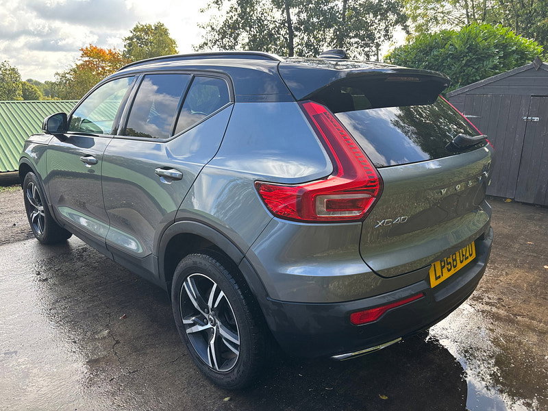 Volvo XC40 2.0 D3 R-Design SUV 5dr Diesel Auto AWD Euro 6 (s/s) (150 ps) 5dr Automatic 2026